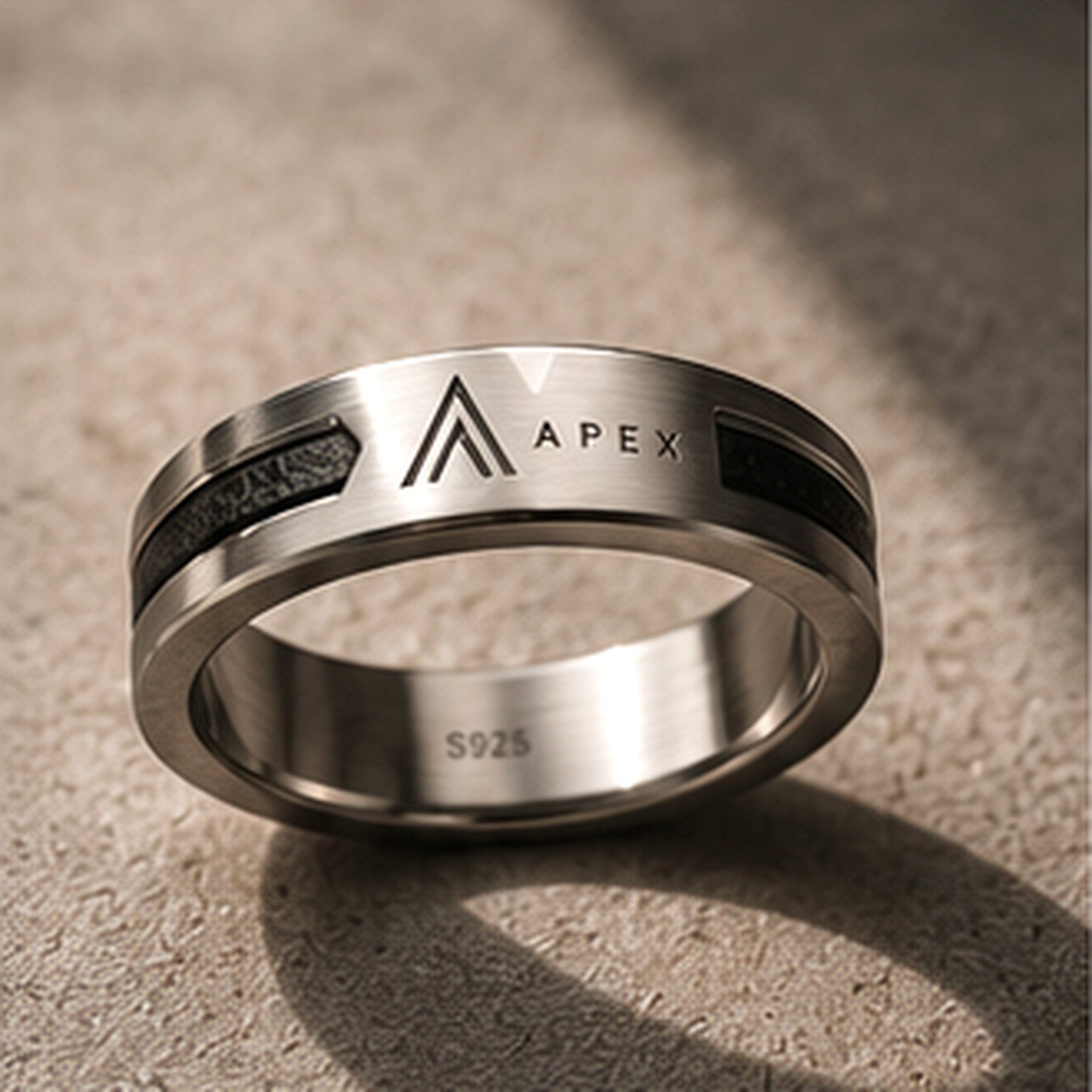 APEX Meridian ring detail, light stone